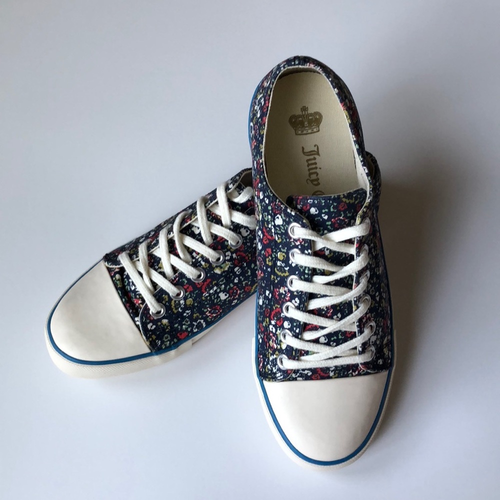Juicy Couture Sneakers SZ 7